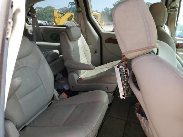Photo 11 from auction – 2005 CHRYSLER TOWN & COU with VIN 2C8GP64L45R243291