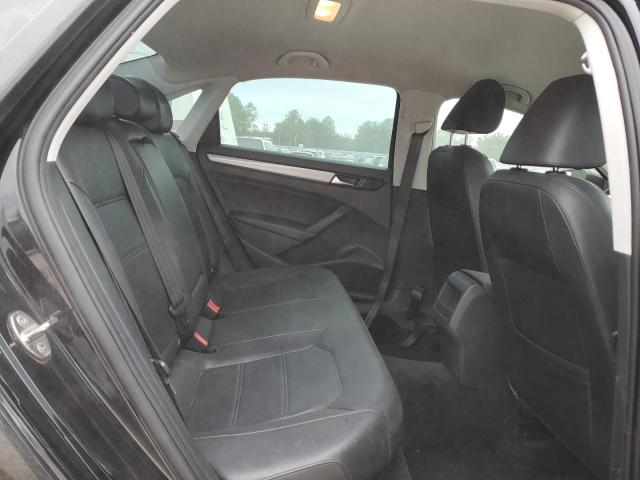 Photo 10 from auction – 2015 VOLKSWAGEN PASSAT S with VIN 1VWAT7A34FC034024