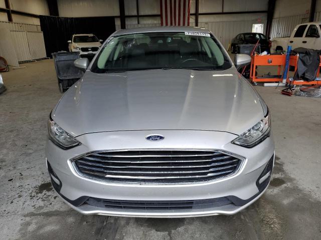 Photo 5 from auction – 2019 FORD FUSION SE with VIN 3FA6P0HD5KR246287