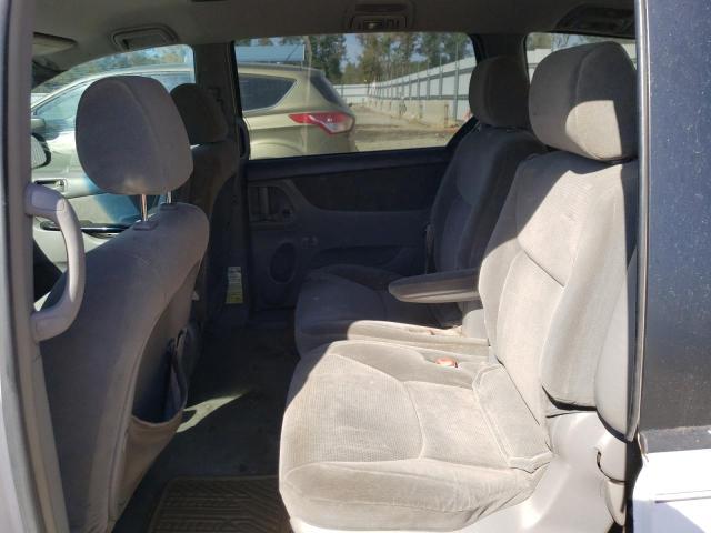 Photo 11 from auction – 2004 TOYOTA SIENNA CE with VIN 5TDZA23CX4S113138