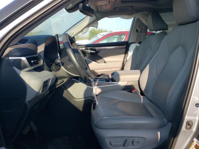Photo 7 from auction – 2020 TOYOTA HIGHLANDER with VIN 5TDDZRBHXLS028534