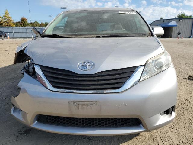 Photo 5 from auction – 2011 TOYOTA SIENNA LE with VIN 5TDKK3DC2BS040900