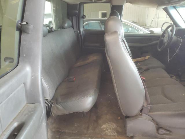 Photo 10 from auction – 2003 CHEVROLET SILVERADO with VIN 1GCEK19V83E159196
