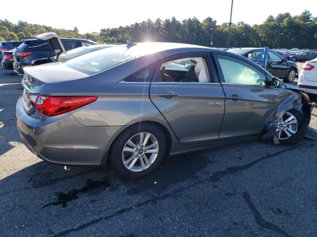 Photo 3 from auction – 2013 HYUNDAI SONATA GLS with VIN 5NPEB4AC5DH774950