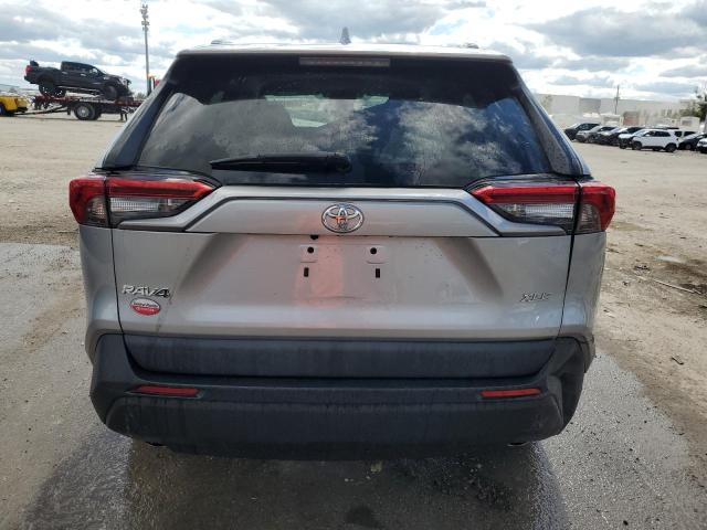 Photo 6 from auction – 2021 TOYOTA RAV4 XLE with VIN 2T3W1RFVXMC168830