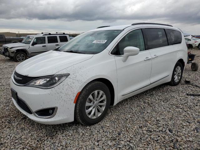 CHRYSLER PACIFICA T 2017 with VIN 2C4RC1BG7HR642490 - Photo from auction