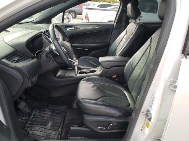 Photo 7 from auction – 2017 LINCOLN MKC SELECT with VIN 5LMCJ2C98HUL08899