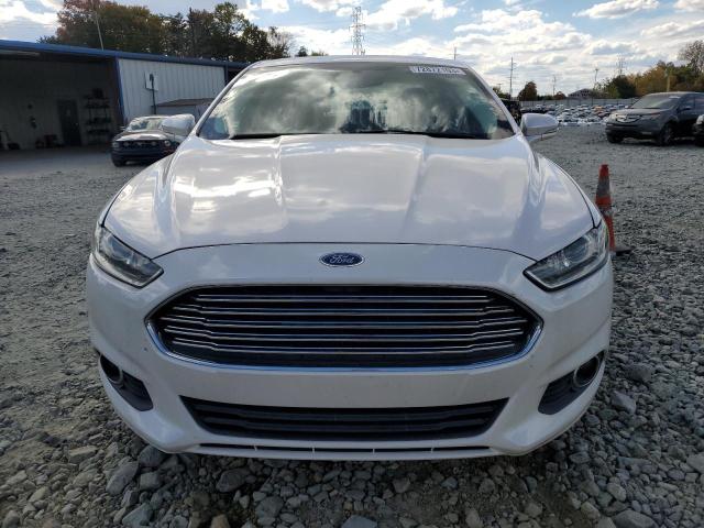Photo 5 from auction – 2013 FORD FUSION SE with VIN 3FA6P0HR9DR382355