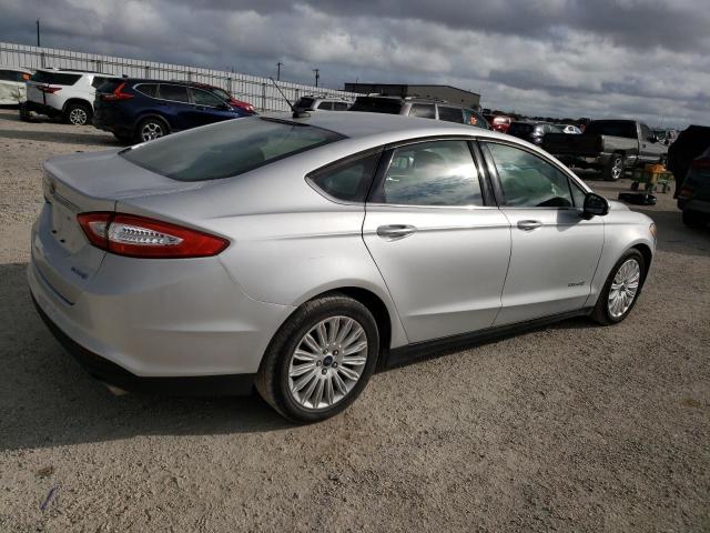 Photo 3 from auction – 2016 FORD FUSION S H with VIN 3FA6P0UU3GR126310
