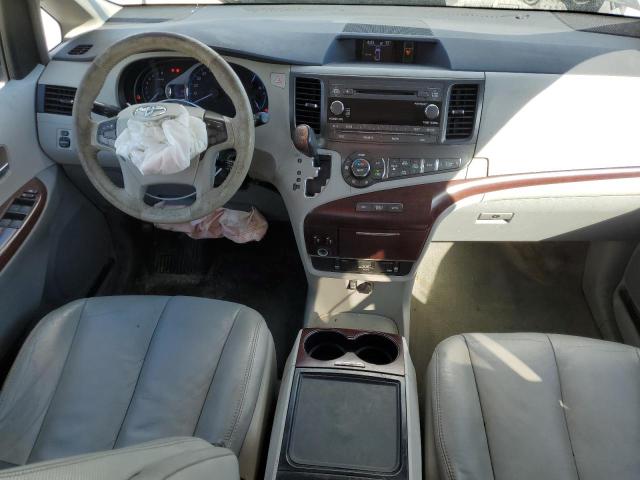 Photo 8 from auction – 2012 TOYOTA SIENNA XLE with VIN 5TDYK3DC7CS191856