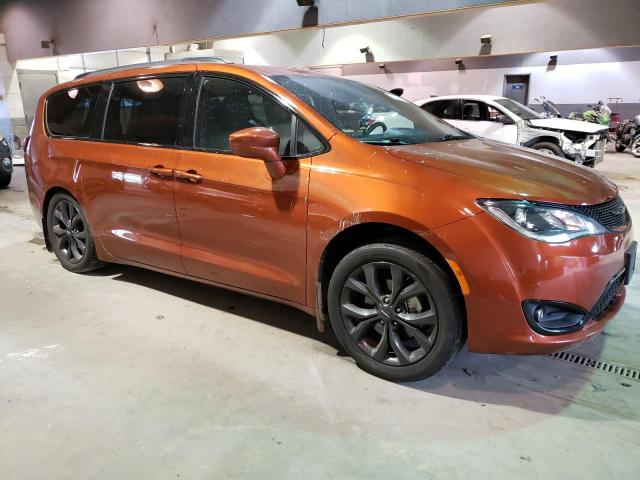 Photo 4 from auction – 2018 CHRYSLER PACIFICA T with VIN 2C4RC1BGXJR322070