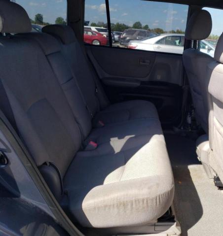 Photo 10 from auction – 2005 TOYOTA HIGHLANDER with VIN JTEEP21AX50070953