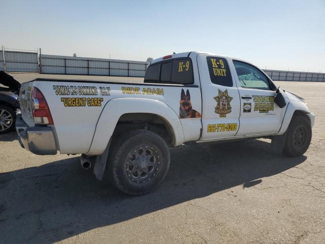 Photo 3 from auction – 2015 TOYOTA TACOMA PRE with VIN 5TFTX4GN3FX042647