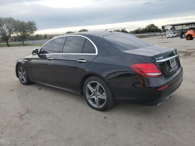 Photo 2 from auction – 2018 MERCEDES-BENZ E 300 4MAT with VIN WDDZF4KB2JA331305