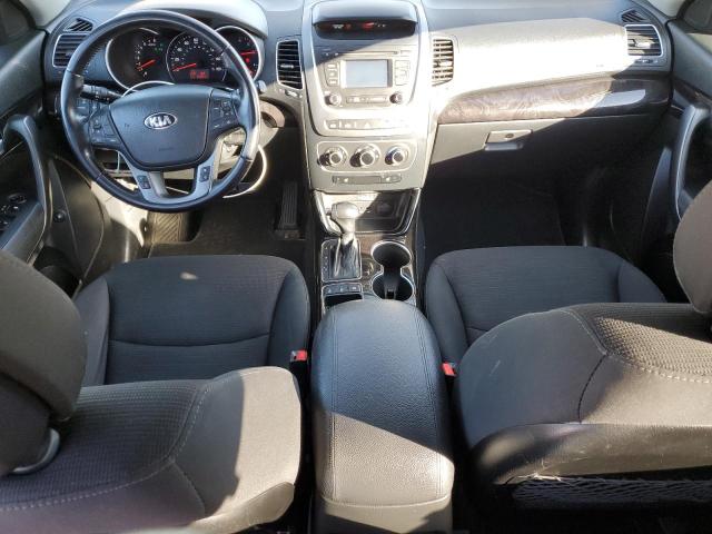 Photo 8 from auction – 2015 KIA SORENTO LX with VIN 5XYKTDA71FG554735