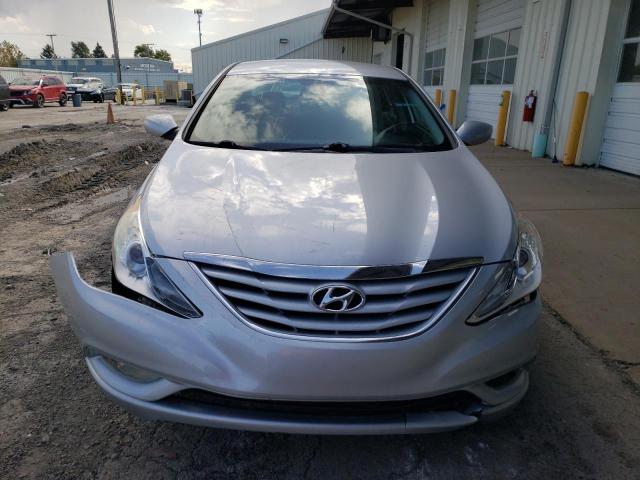 Photo 5 from auction – 2013 HYUNDAI SONATA GLS with VIN 5NPEB4AC3DH555985