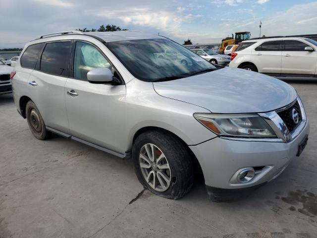 Photo 4 from auction – 2016 NISSAN PATHFINDER with VIN 5N1AR2MN4GC616638