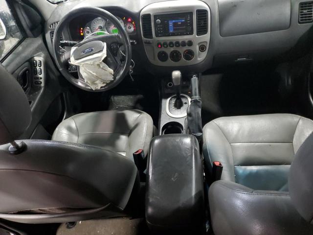 Photo 8 from auction – 2005 FORD ESCAPE HEV with VIN 1FMCU96H95KC53618