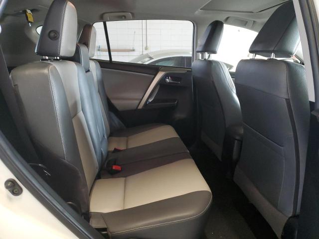 Photo 11 from auction – 2015 TOYOTA RAV4 LIMIT with VIN JTMDFREV9FD149579