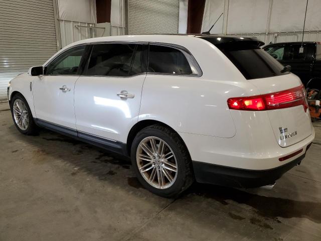 Photo 2 from auction – 2013 LINCOLN MKT with VIN 2LMHJ5AT9DBL53556