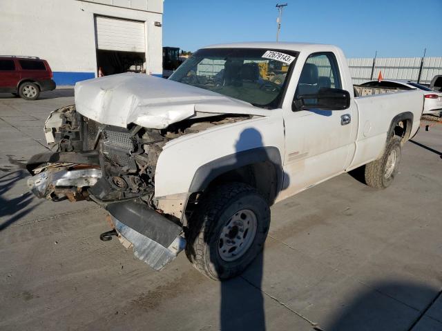 CHEVROLET SILVERADO 2004 with VIN 1GCHC24264E270764 - Photo from auction
