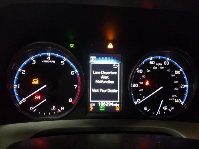 Photo 9 from auction – 2018 TOYOTA RAV4 LE with VIN 2T3BFREV6JW772774