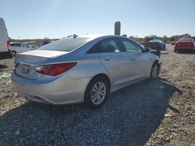 Photo 3 from auction – 2011 HYUNDAI SONATA GLS with VIN 5NPEB4AC6BH007900