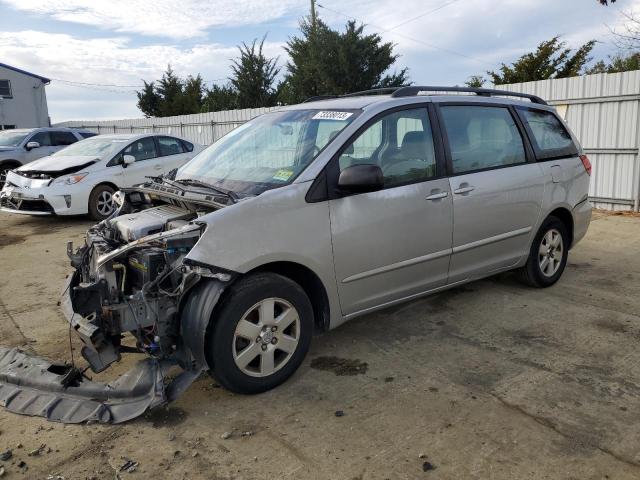 Photo 1 from auction – 2010 TOYOTA SIENNA CE with VIN 5TDKK4CC6AS330675
