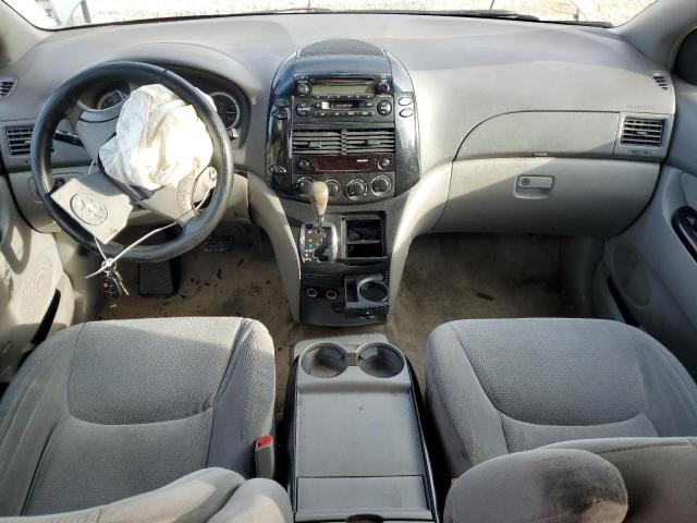 Photo 8 from auction – 2005 TOYOTA SIENNA CE with VIN 5TDZA23C05S319148
