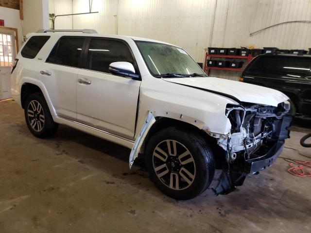 Photo 4 from auction – 2016 TOYOTA 4RUNNER SR with VIN JTEBU5JR5G5383384