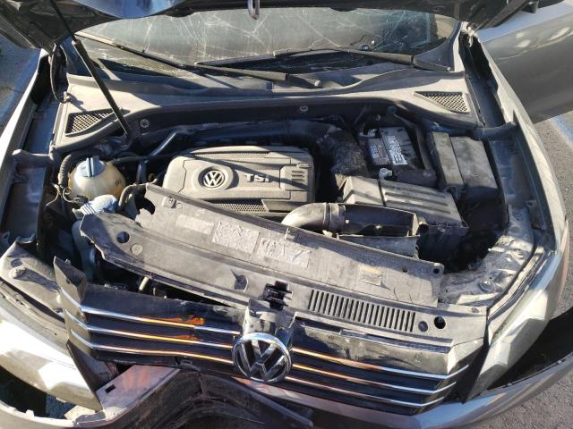 Photo 11 from auction – 2015 VOLKSWAGEN PASSAT S with VIN 1VWAT7A30FC060698