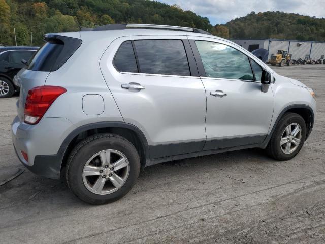 Photo 3 from auction – 2017 CHEVROLET TRAX 1LT with VIN 3GNCJPSB6HL287125