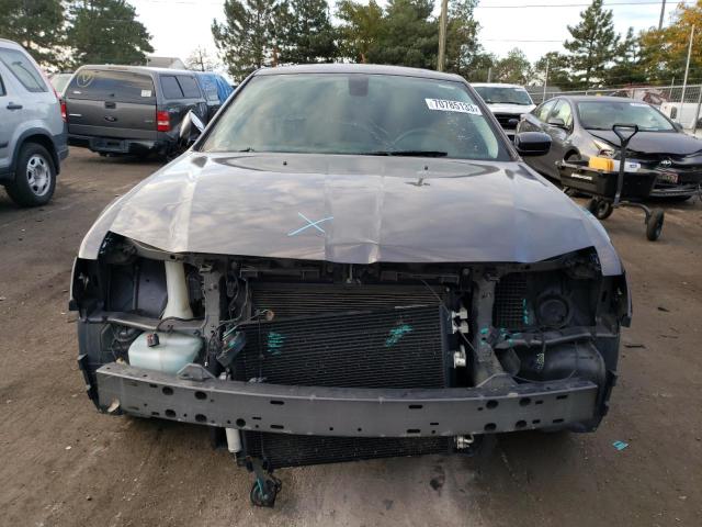 Photo 5 from auction – 2015 CHRYSLER 300 LIMITE with VIN 2C3CCAAG4FH932040