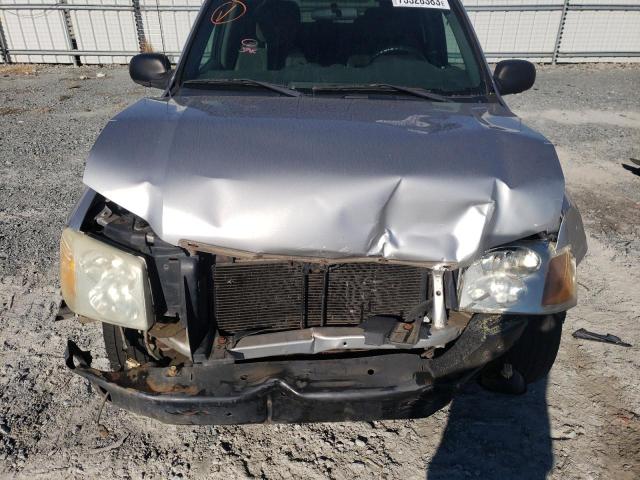 Photo 11 from auction – 2004 GMC ENVOY with VIN 1GKDT13S342365427