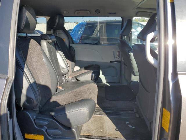 Photo 11 from auction – 2011 TOYOTA SIENNA with VIN 5TDXK3DC0BS173483