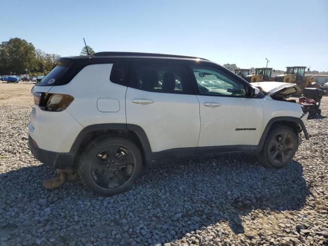 Photo 3 from auction – 2019 JEEP COMPASS LA with VIN 3C4NJCBB6KT693052