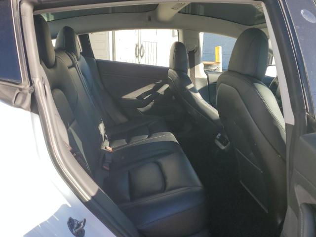 Photo 10 from auction – 2018 TESLA MODEL 3 with VIN 5YJ3E1EB5JF117669