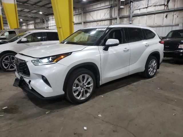 TOYOTA HIGHLANDER 2022 with VIN 5TDDZRBH7NS167703 - Photo from auction