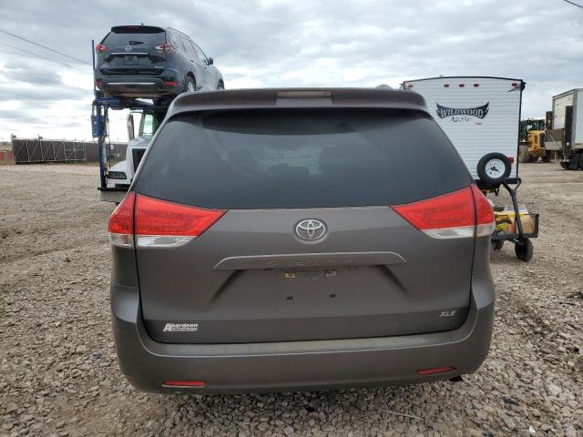 Photo 6 from auction – 2012 TOYOTA SIENNA XLE with VIN 5TDYK3DC1CS179847