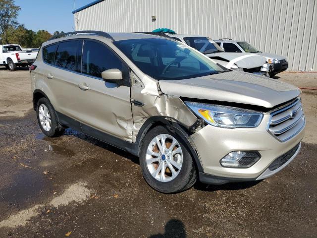 Photo 4 from auction – 2018 FORD ESCAPE SE with VIN 1FMCU0GD3JUC87348