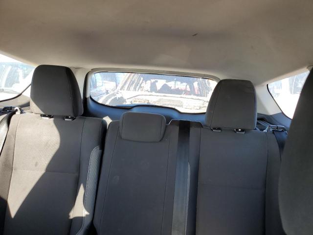 Photo 10 from auction – 2015 FORD ESCAPE S with VIN 1FMCU0F78FUC63579