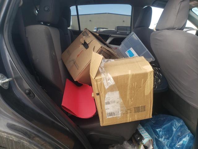 Photo 11 from auction – 2015 TOYOTA RAV4 LE with VIN JTMZFREV4FD049654