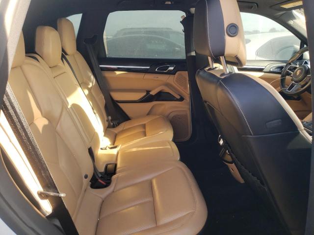 Photo 10 from auction – 2017 PORSCHE CAYENNE with VIN WP1AA2A20HKA87670