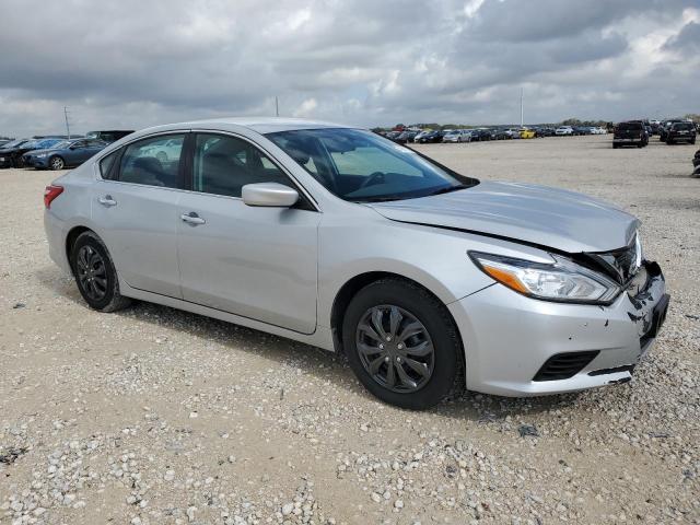 Photo 4 from auction – 2016 NISSAN ALTIMA 2.5 with VIN 1N4AL3AP8GN330092