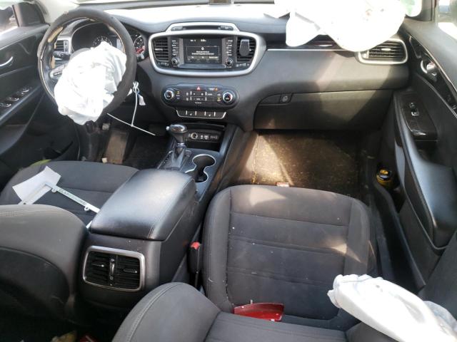 Photo 8 from auction – 2017 KIA SORENTO LX with VIN 5XYPGDA35HG206799