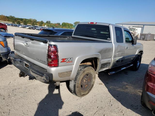 Photo 3 from auction – 2004 CHEVROLET SILVERADO with VIN 2GCEK19T741314516
