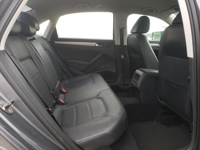 Photo 10 from auction – 2014 VOLKSWAGEN PASSAT S with VIN 1VWAS7A37EC032172