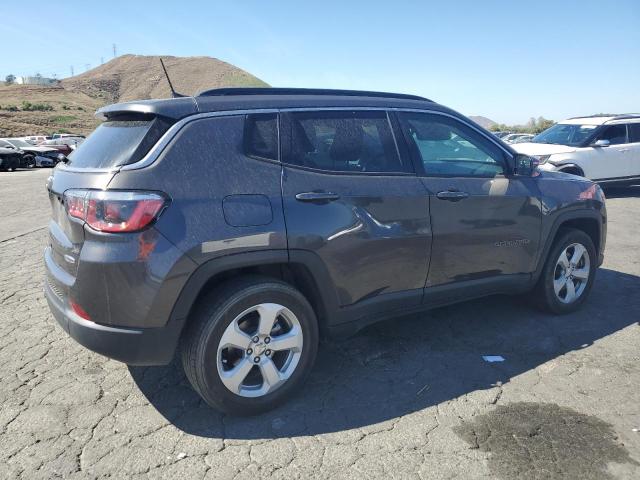 Photo 3 from auction – 2018 JEEP COMPASS LA with VIN 3C4NJCBB0JT502871