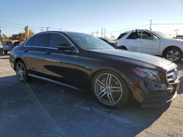 Photo 4 from auction – 2018 MERCEDES-BENZ E 300 with VIN WDDZF4JB1JA463294