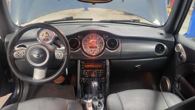 Photo 9 from auction – 2006 MINI COOPER with VIN WMWRF33526TG16157